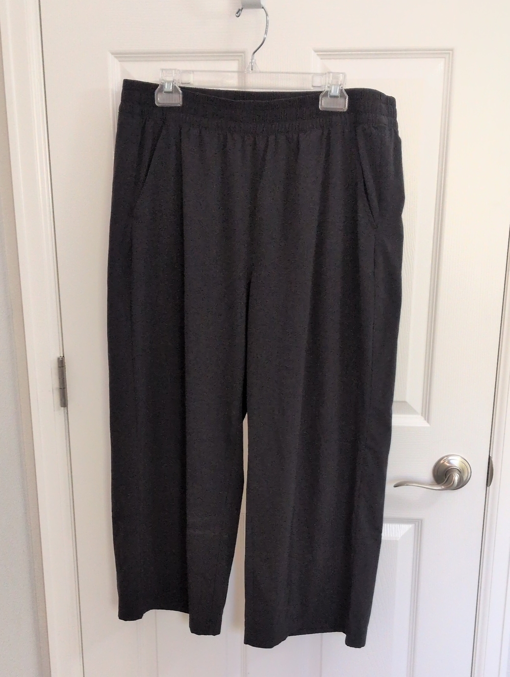 Eddie Bauer Women's Departure Wide Leg Cropped Pants - Black - XL